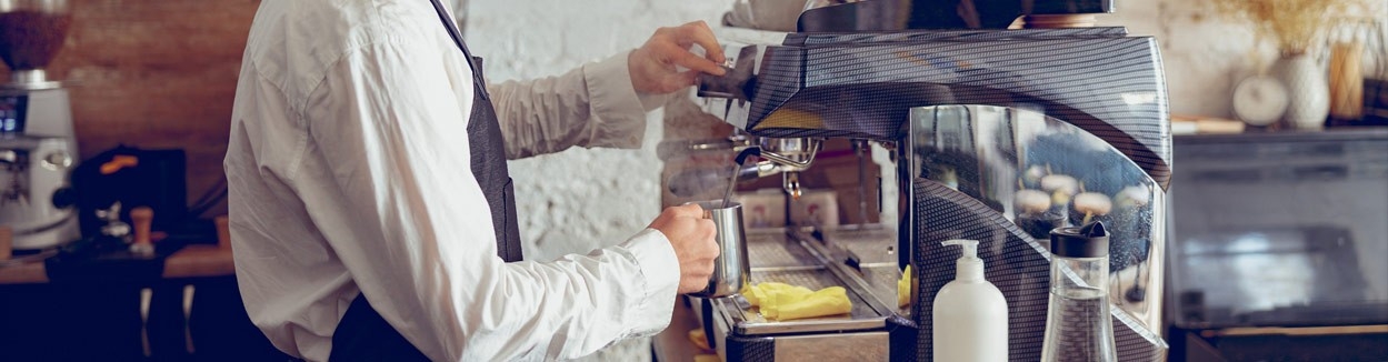 Cuánto consume una cafetera de bar profesional