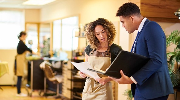 Cuánto gasta de luz un negocio