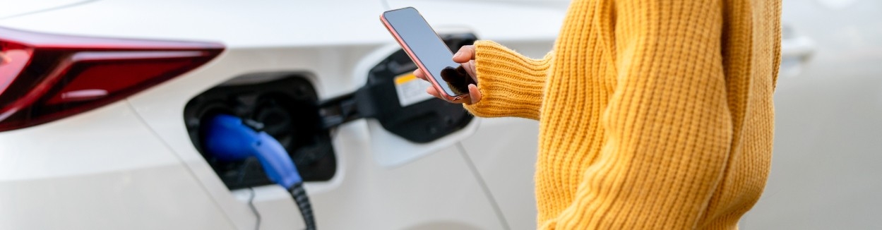 Tipos de cargadores de coches eléctricos  