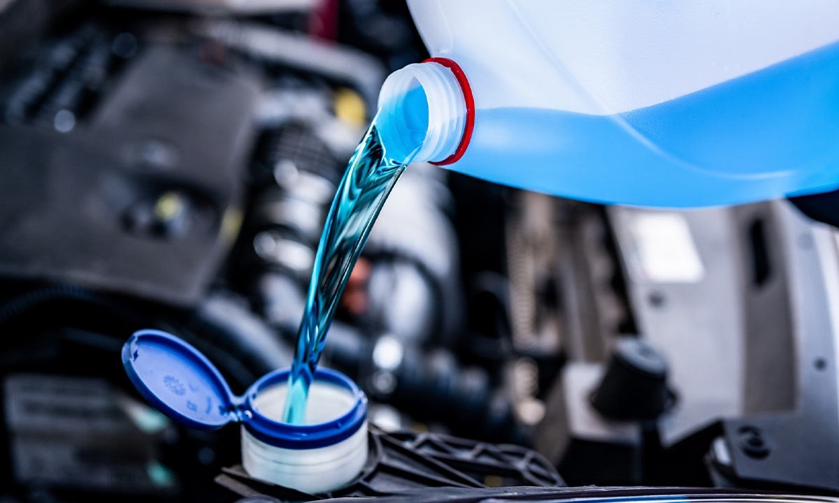 cómo cambiar el anticongelante del coche