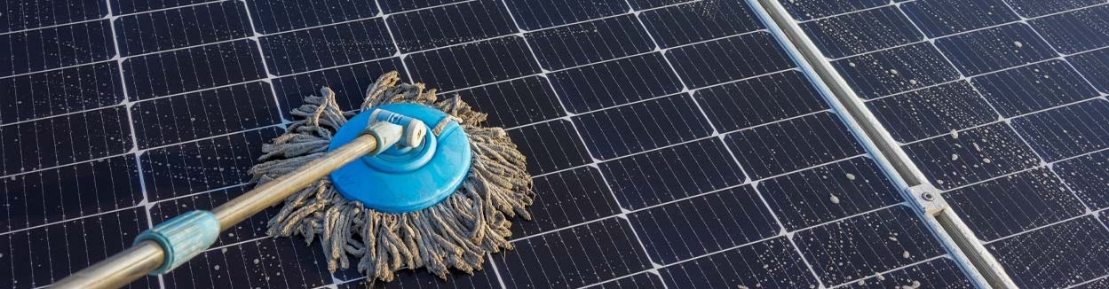 Cómo limpiar placas solares