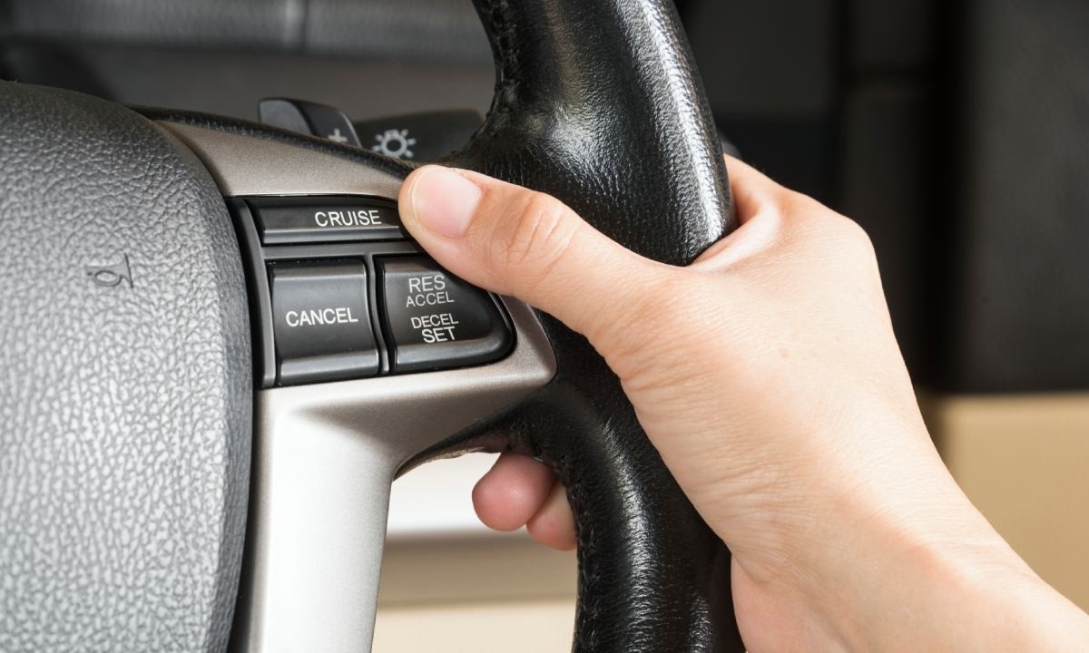 Qué es el control de crucero