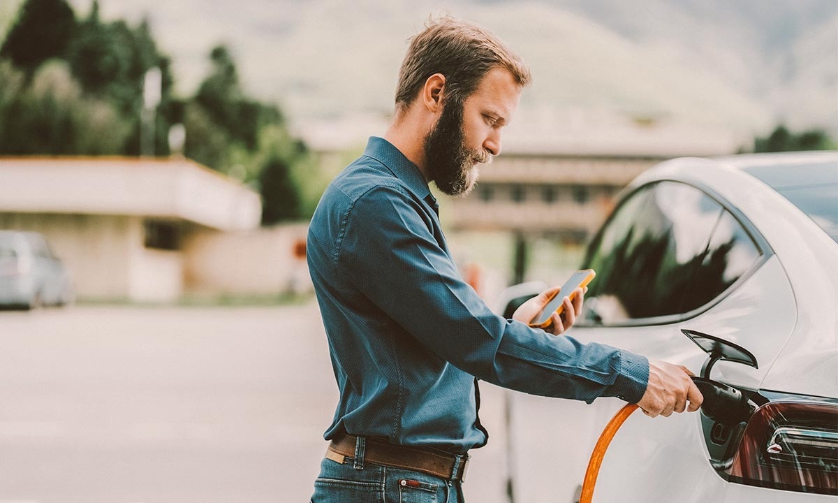 Mitos y realizades de la recarga de un coche eéctrico