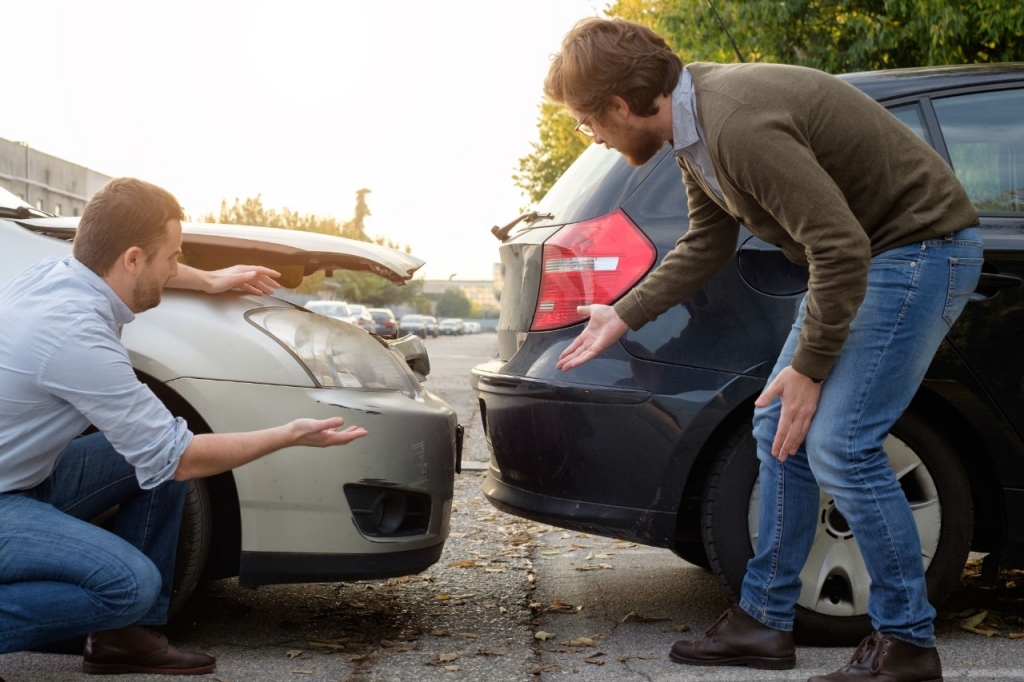 Los 4 tipos de seguros para coche que puedes contratar 