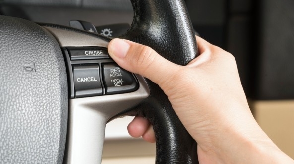 Qué es el control de crucero