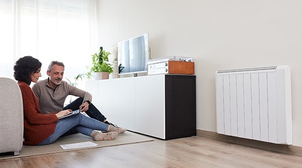 Hogar con calefacción por aerotermia