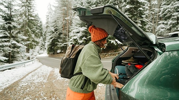 Qué llevar en el coche en invierno