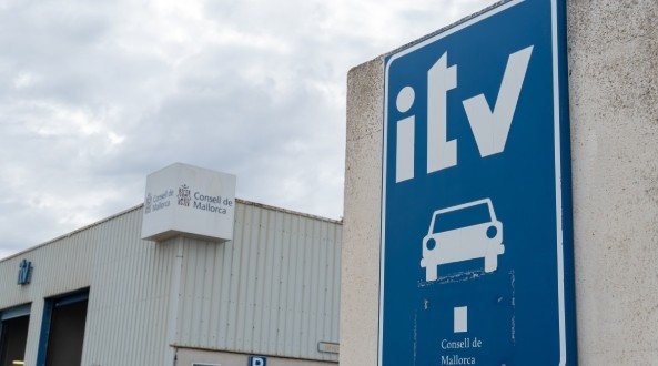 ¿Se puede pasar la ITV sin seguro?