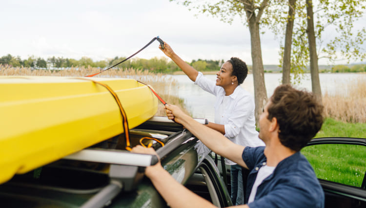 colocar kayak en techo coche