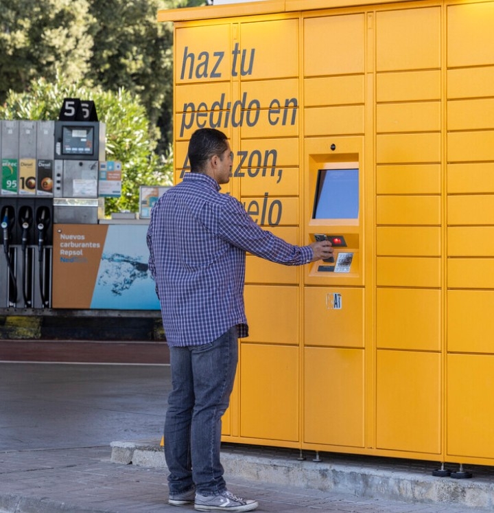 amazon-locker-bloque-de-contenido.jpg