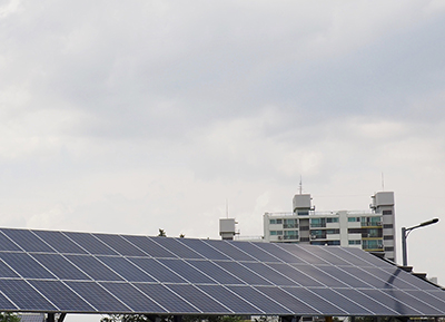 Convierte el colegio en un ejemplo para todos apostando por la energía solar y reduciendo la contaminación del CO2