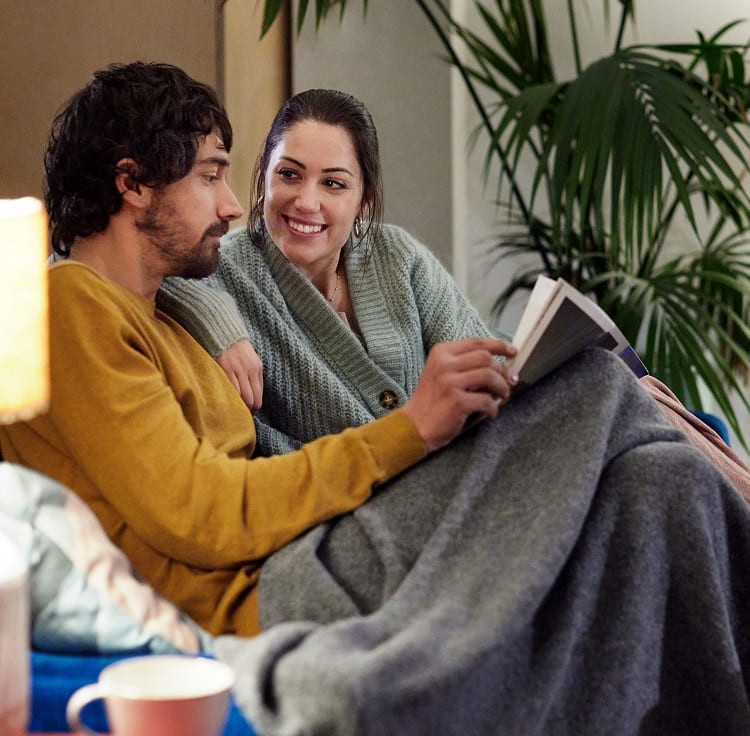 Tarifas Luz y Gas Natural para ahorrar en tu hogar, sin permanencia y fáciles de contratar. 