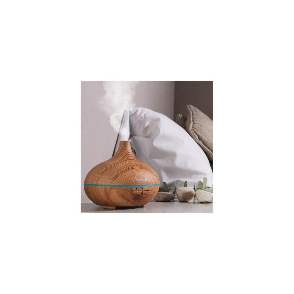 Cecotec Humidificador Ultrasónico y Difusor de Aromas con Temporizador Pure  Aroma 150 Yang. Capacidad 150 ml, Temporizador 3 Horas, 7 Colores led,  Función aromaterapia, Ultra silencioso : : Hogar y cocina