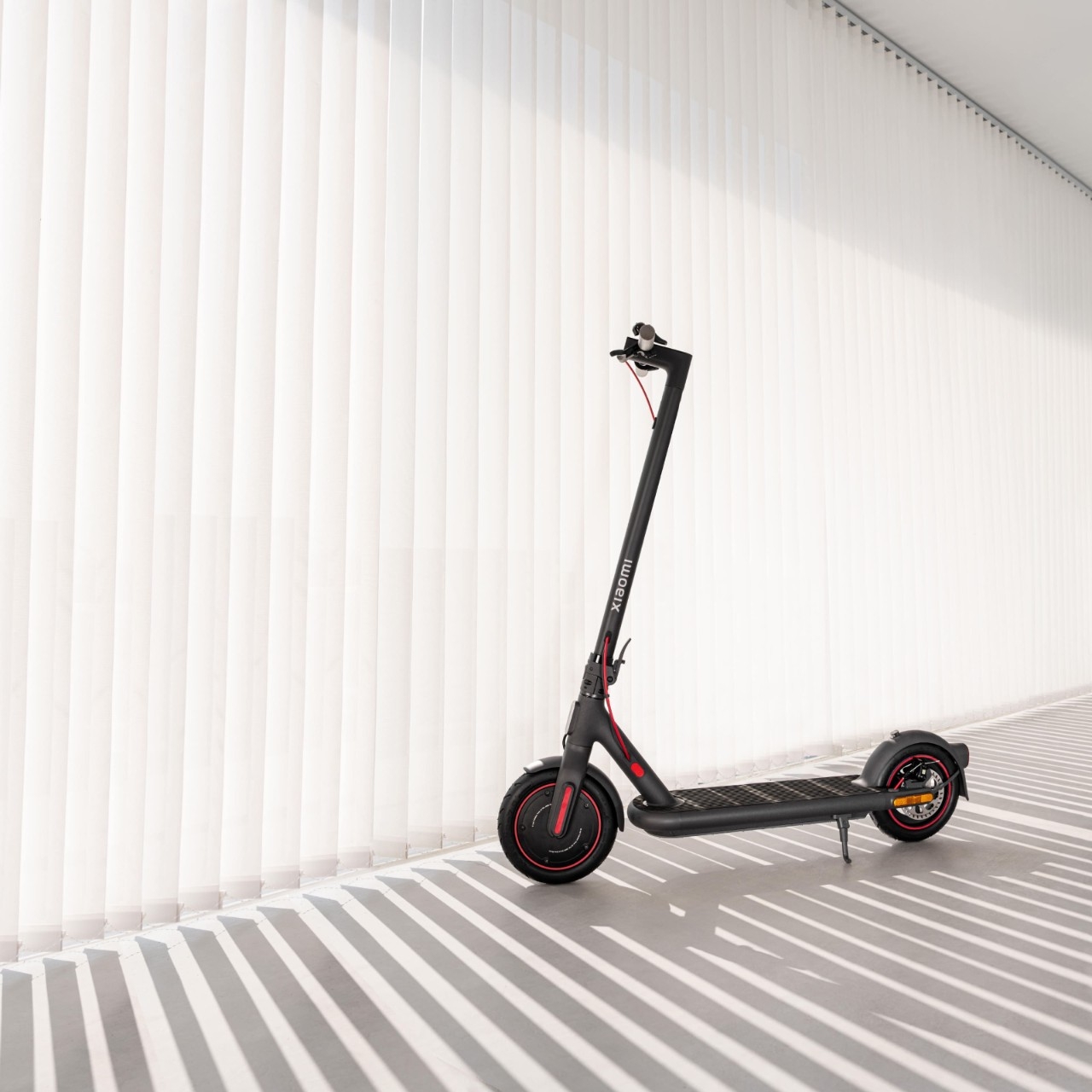 card-destacada-patinete-home-tienda.jpg
