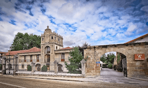 CENADOR DE AMÓS